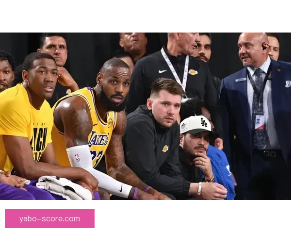 詹姆斯高效砍分助湖人七连胜东契奇单场40分难阻火箭败北